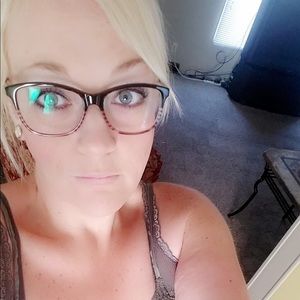 Meet your Posher, Mandy